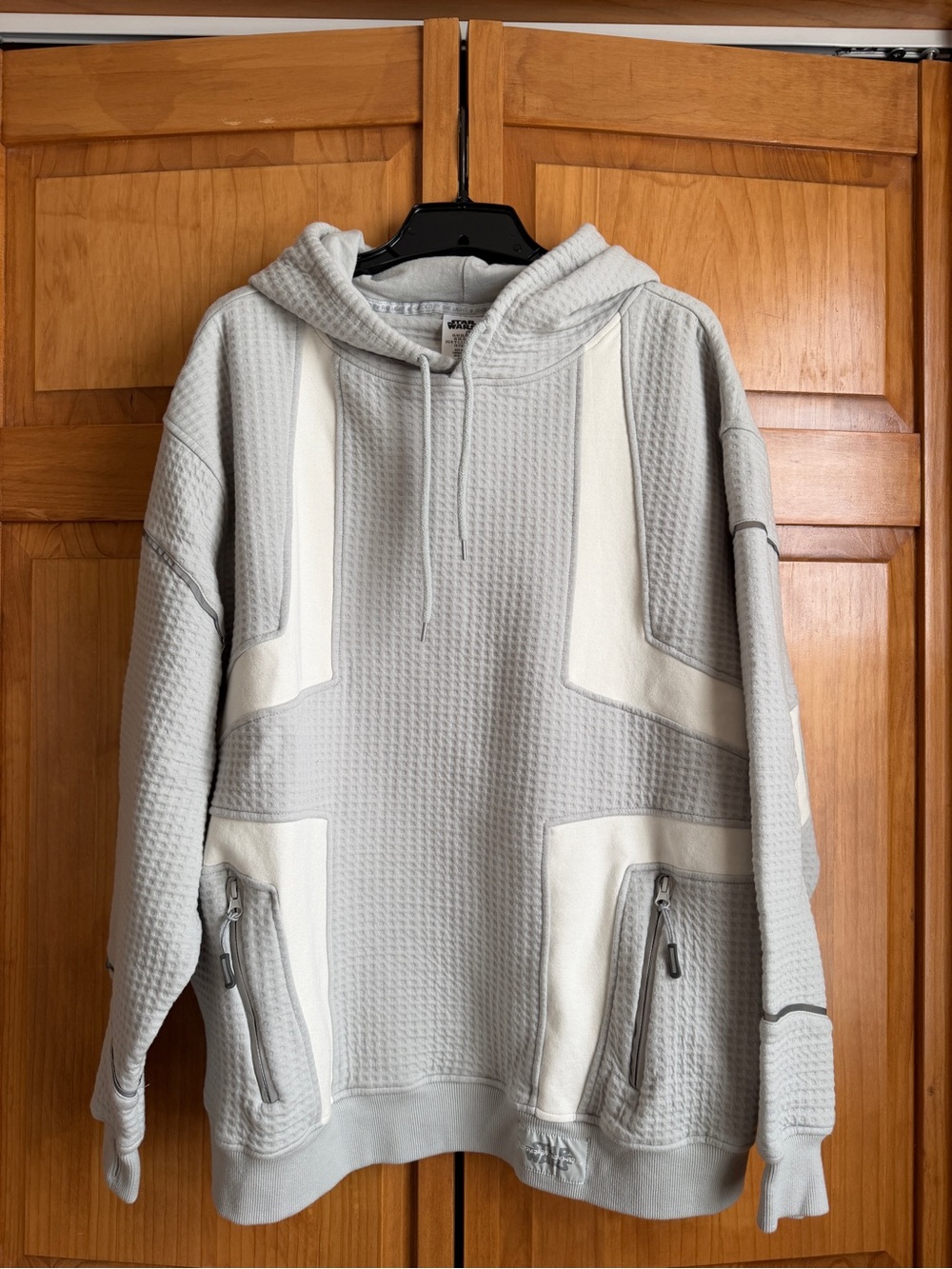Star Wars "Guided by the Light" Reflective Hoodie - Disney XXL
